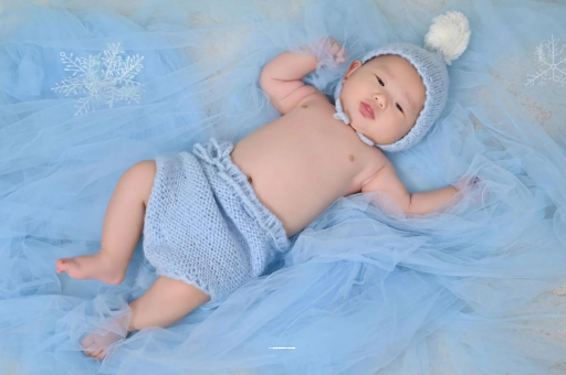 潜江宝宝睡觉淌汗